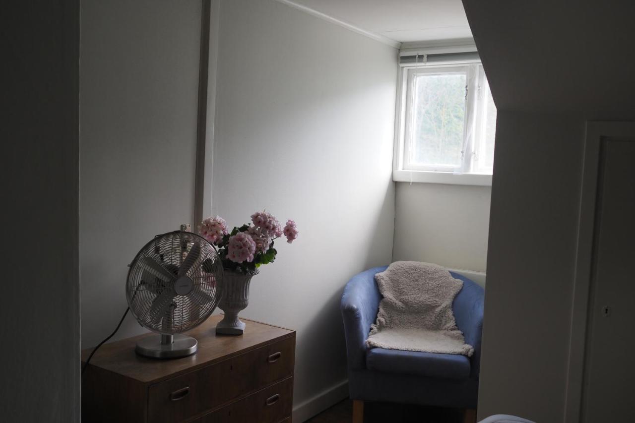 Brukshotellet Oeland - Vandrarhem Degerhamn Extérieur photo