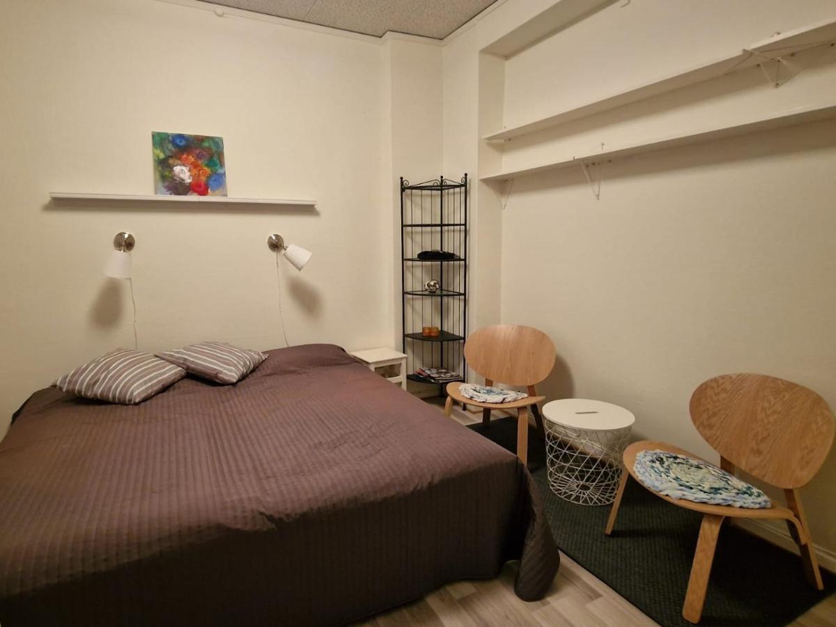 Brukshotellet Oeland - Vandrarhem Degerhamn Extérieur photo