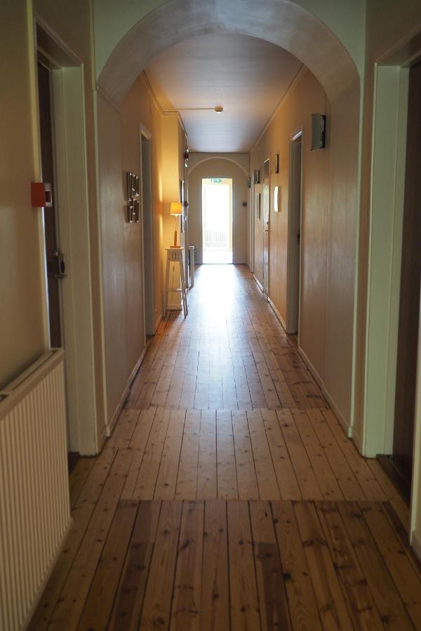Brukshotellet Oeland - Vandrarhem Degerhamn Extérieur photo